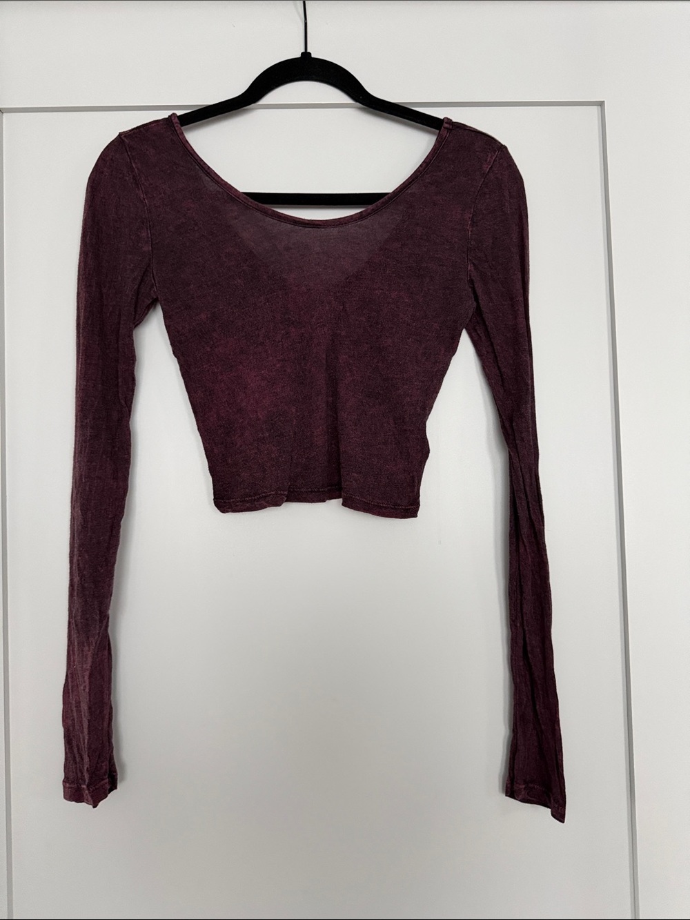 Ecote Long Sleeve Scoop Neck Cropped Top - Burgundy